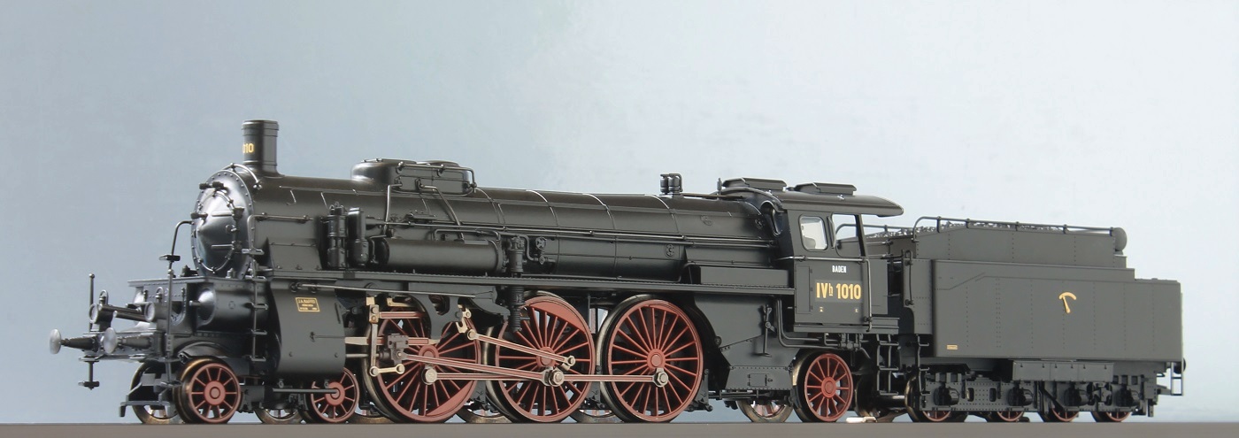 Orient Express Train Set with a Baden Class IV h